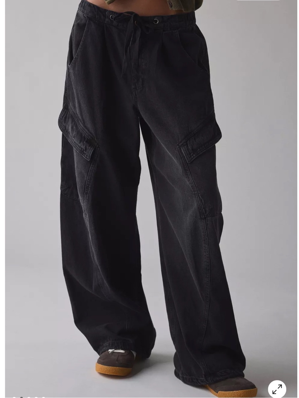NEW BDG Denim Station Wide-Leg Cargo Pants - Picture 2 of 5